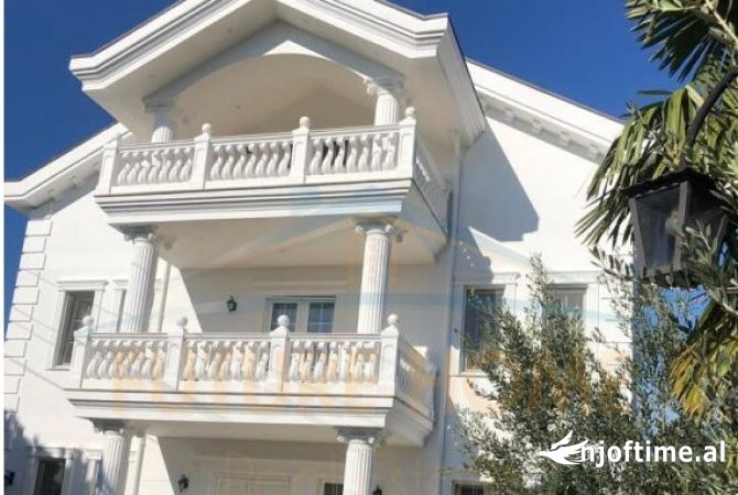 Casa in vendita 5+1 a Tirana - 400,000 Euro
