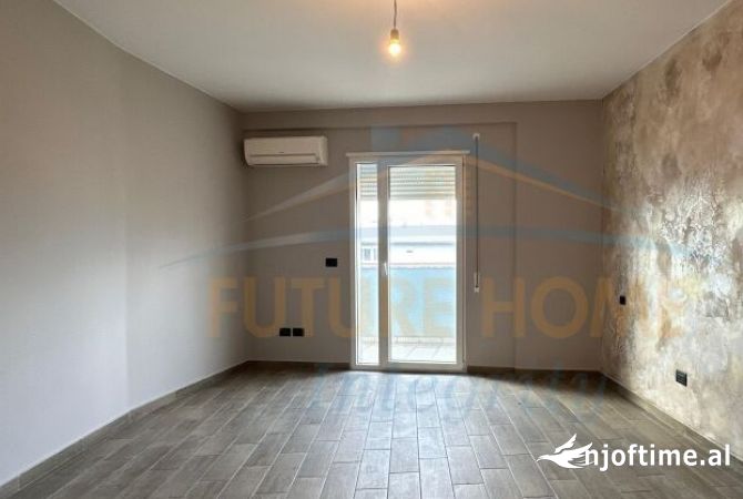 Shtepi ne shitje 4+1 ne Tirane - 250,000 Euro