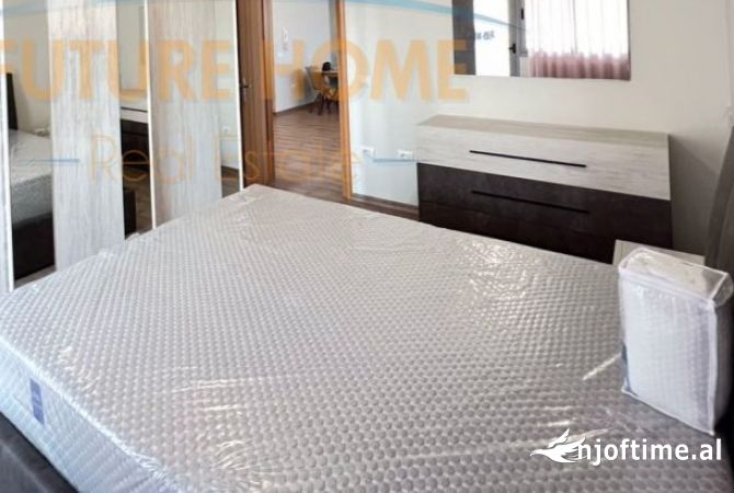 Shtepi me qera Apartament ne Tirane, 1+1, Mobilimi E mobiluar, Pagesa 500  Euro.