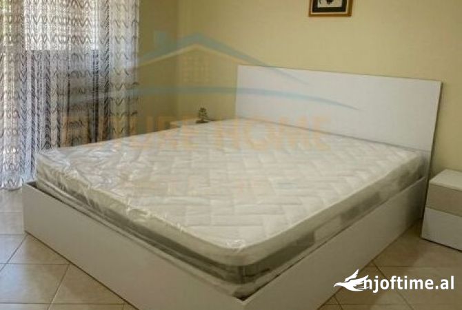 Shtepi me qera 1+1 ne Tirane - 450 Euro