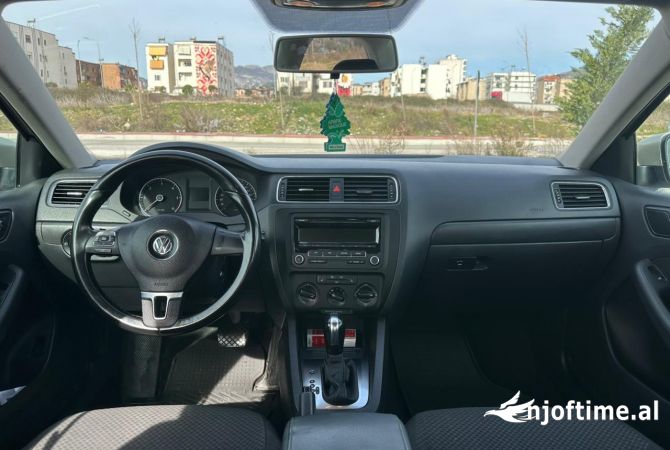 Makina ne shitje  ne Elbasan - 7,000 Euro