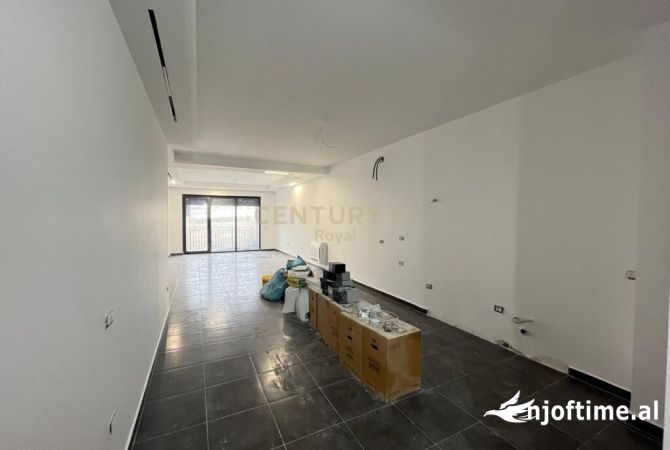 Shtepi ne shitje 3+1 ne Tirane - 286,650 Euro
