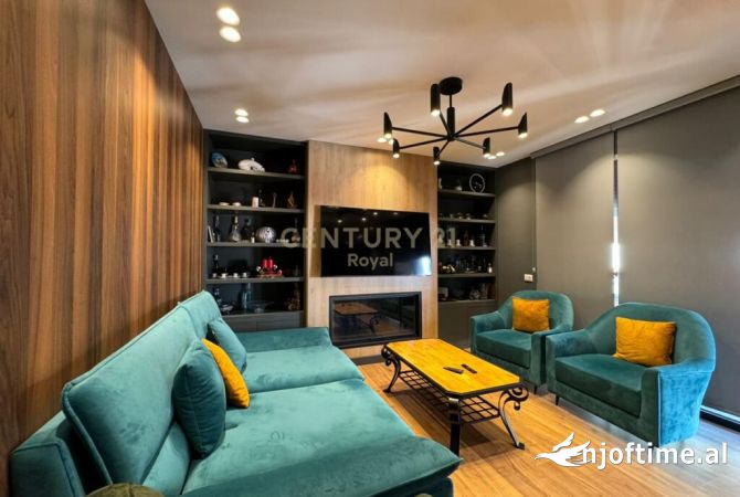 Shtepi ne shitje Apartament ne Tirane, 2+1, Mobilimi E mobiluar, Pagesa 3,450,000  Euro.