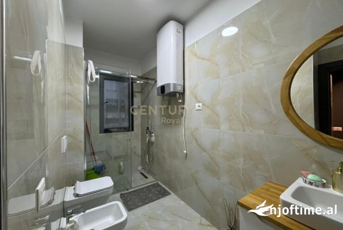 Shtepi ne shitje Apartament ne Tirane, 2+1, Mobilimi E mobiluar, Pagesa 3,450,000  Euro.