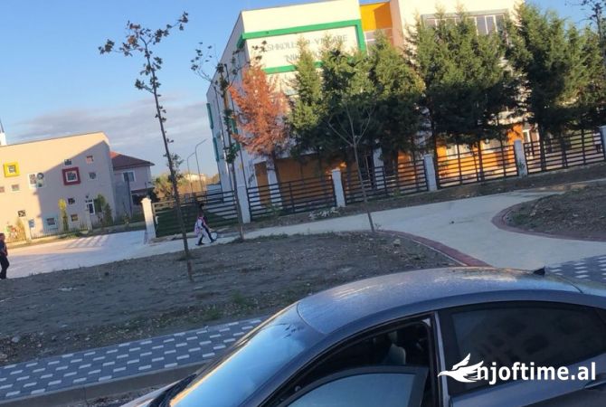 Auto in Vendita  a Tirana - 4,400 Euro