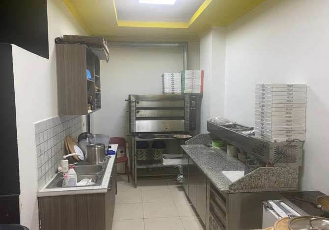 Business Property for Rent 2+1 in Tirana - 400 Euro