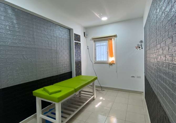 Ambient biznesi me qera 3+1 ne Tirane - 850 Euro