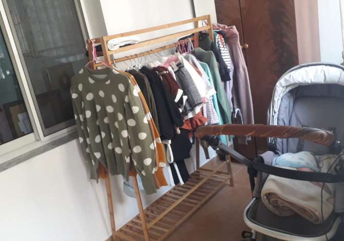 Jepet me qera AMBIENT per parukeri, ne gjendje shume te mire, Don Bosko