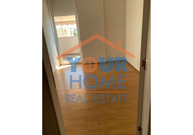 Ambient biznesi me qera 3+1 ne Tirane - 40,000 Leke