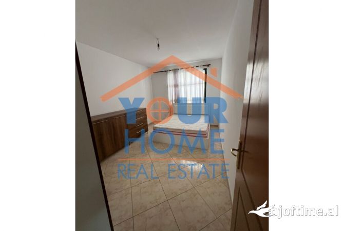 Shtepi me qera Apartament ne Tirane, 2+1, Mobilimi E mobiluar, Pagesa 600  Euro.