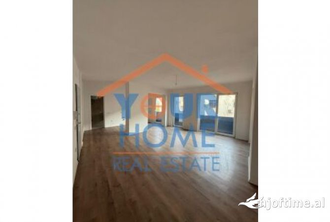 Ambient biznesi me qera 3+1 ne Tirane - 900 Euro