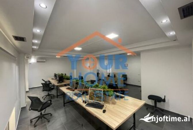 Ambient biznesi me qera 3+1 ne Tirane - 1,500 Euro