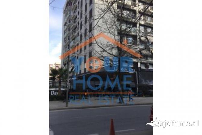 Ambient biznesi ne shitje 4+1 ne Tirane - 20,000 Euro