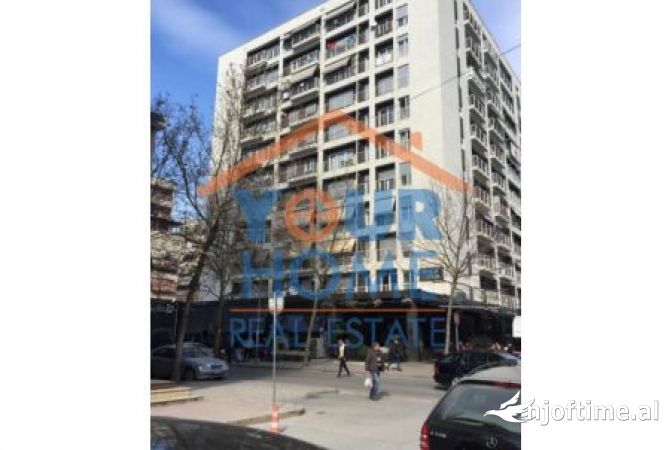 Ambient biznesi ne shitje 4+1 ne Tirane - 20,000 Euro