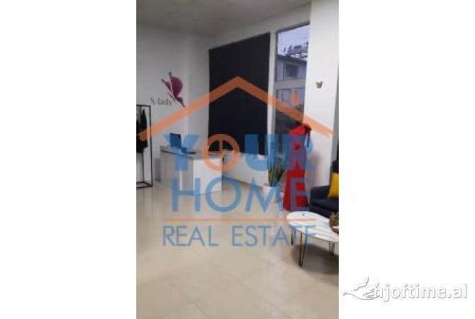 Ambient biznesi me qera 1+1 ne Tirane - 400 Euro