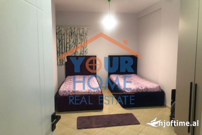 Shtepi me qera Apartament ne Tirane, 2+1, Mobilimi E mobiluar, Pagesa 650  Euro.