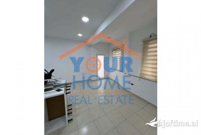 Ambient biznesi me qera 3+1 ne Tirane - 850 Euro