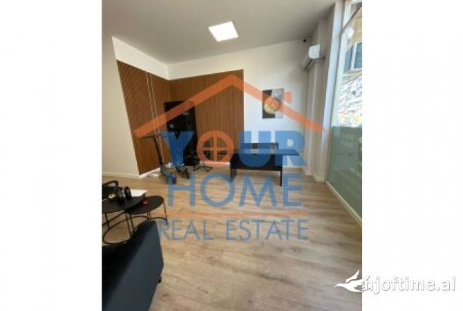 Ambient biznesi me qera 1+1 ne Tirane - 600 Euro
