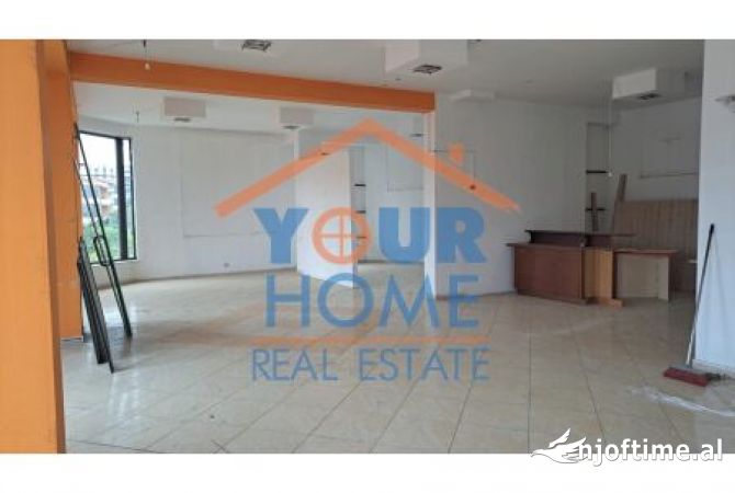 Ambient biznesi me qera 1+1 ne Tirane - 120,000 Leke