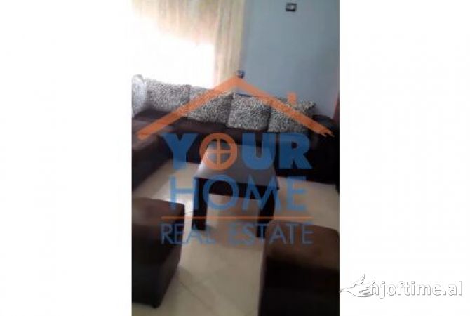 Shtepi me qera 2+1 ne Tirane - 400 Euro