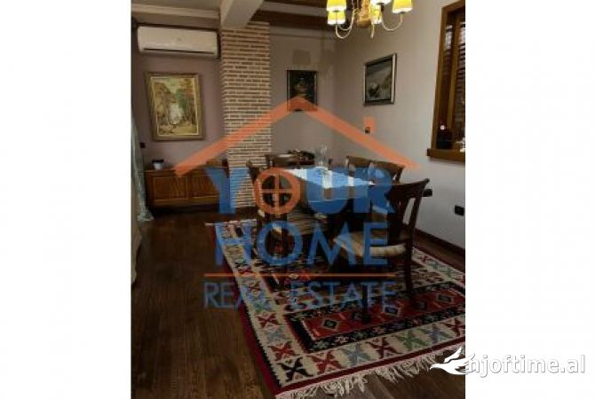 Casa in affitto 3+1 a Tirana - 1,000 Euro