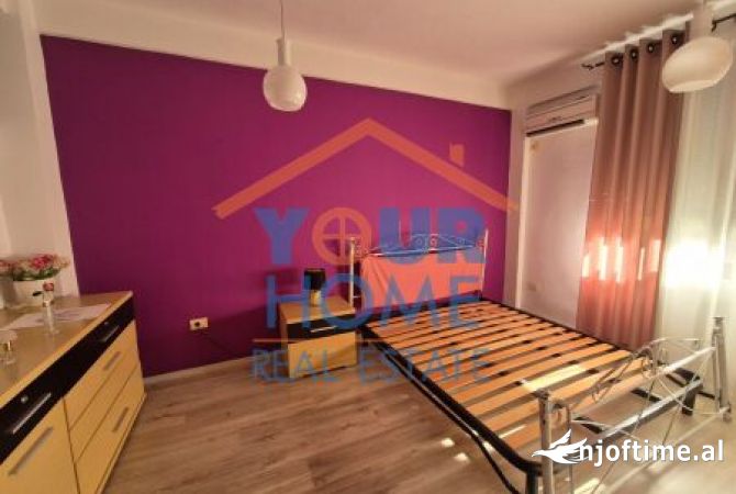 Shtepi me qera 1+1 ne Tirane - 650 Euro