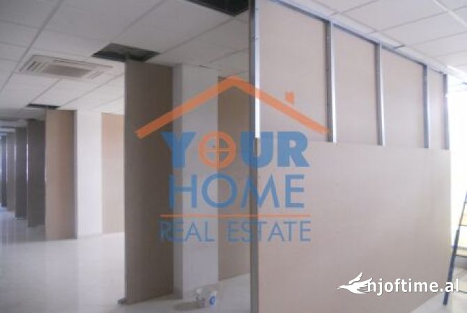 Ambient me qira ne Kombinat, Tirane - 1000Euro | 170 m2