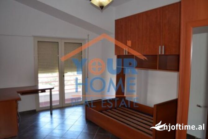 Apartment for rent in Tirana 4+1, In Part
