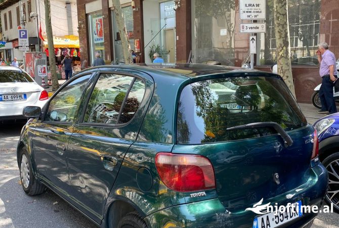 Makina ne shitje ne Tirane - 3,200 Euro