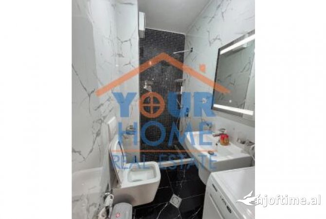 Shtepi me qera Apartament ne Tirane, 1+1, Mobilimi E mobiluar, Pagesa 550  Euro.