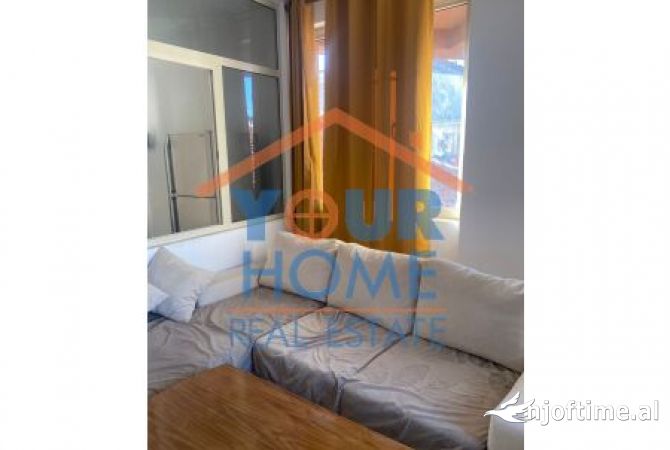 Shtepi me qera 1+1 ne Tirane - 450 Euro