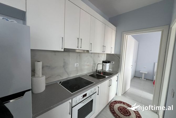 Shtepi me qera 1+1 ne Tirane - 650 Euro