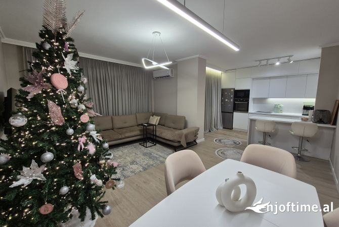 Shtepi ne shitje 2+1 ne Tirane - 215,000 Euro