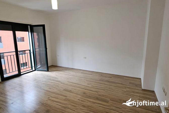 Shtepi me qera 2+1 ne Tirane - 500 Euro