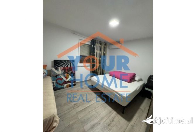 Shtepi me qera 2+1 ne Tirane - 700 Euro
