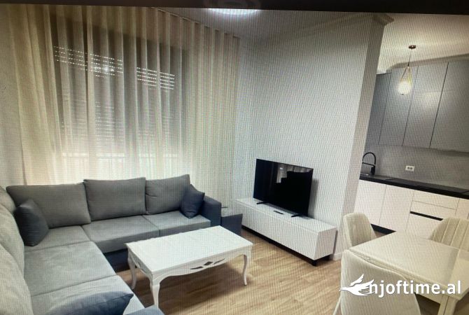 Shtepi me qera 1+1 ne Tirane - 550 Euro