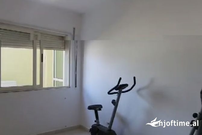 Shtepi ne shitje 2+1 ne Tirane - 172,000 Euro