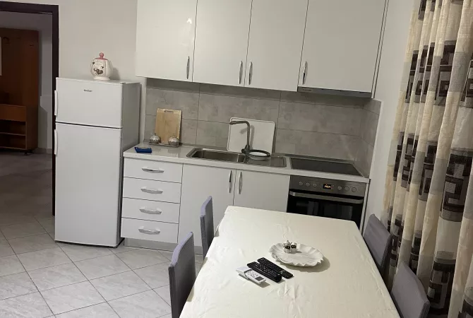 Shtepi me qera 1+1 ne Tirane - 480 Euro