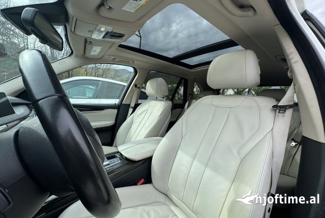 Makina ne shitje  ne Tirane - 17,000 Euro