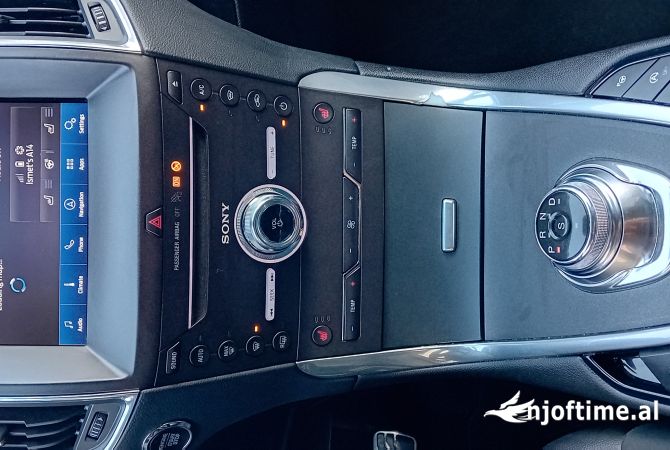 Makina ne shitje ne Prishtine, Ford, 2019 Diesel,Kambio Automatik Pagesa 16,500  Euro.