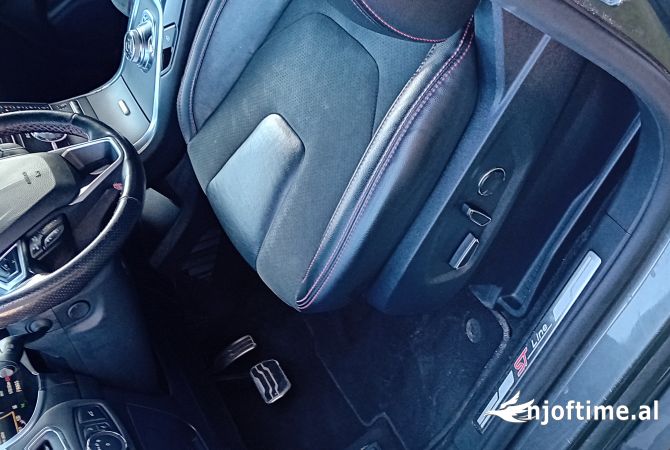 Makina ne shitje ne Prishtine, Ford, 2019 Diesel,Kambio Automatik Pagesa 16,500  Euro.