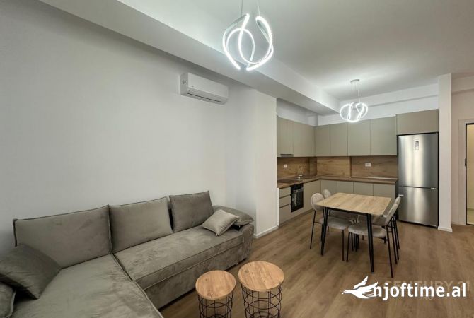 Shtepi me qera 1+1 ne Tirane - 400 Euro