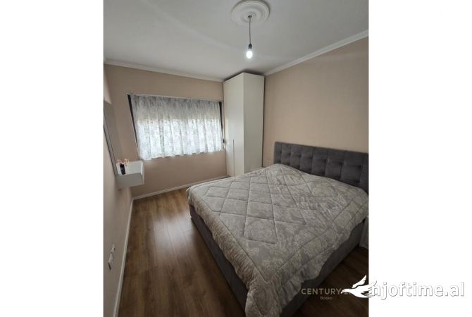 Shtepi ne shitje 2+1 ne Tirane - 175,000 Euro
