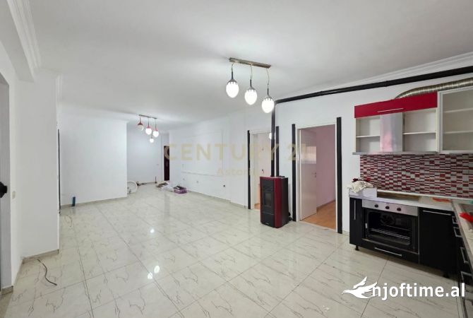 Casa in vendita 3+1 a Tirana - 140,000 Euro