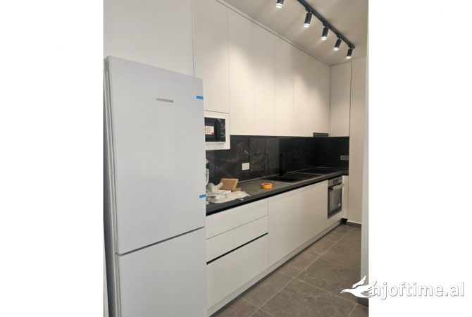 Shtepi me qera 1+1 ne Tirane - 600 Euro