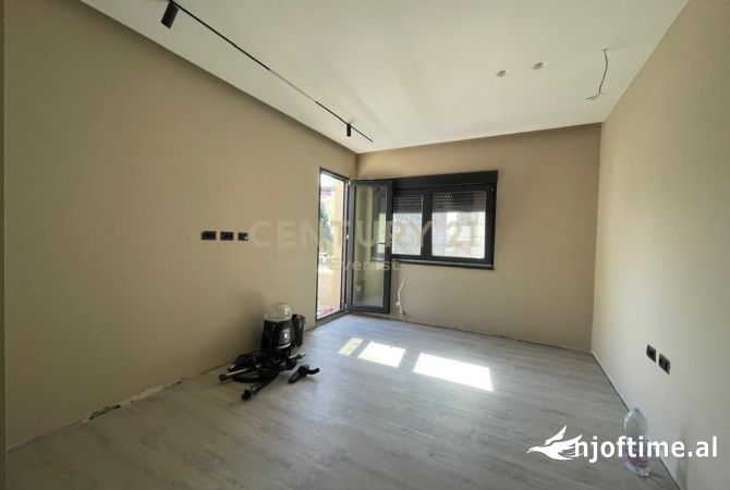 JORDAN MISJA, JAPIM ZYRE ME QIRA!