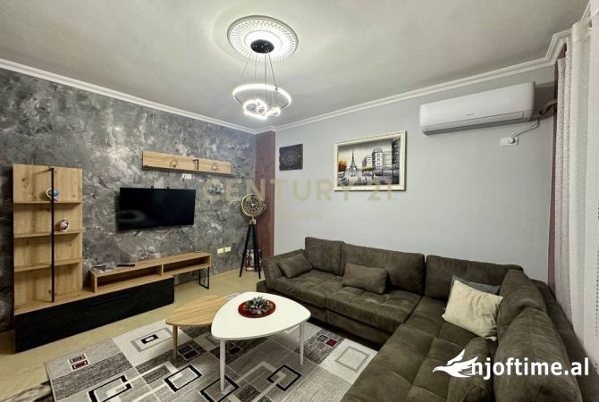 Shtepi me qera 2+1 ne Tirane - 500 Euro