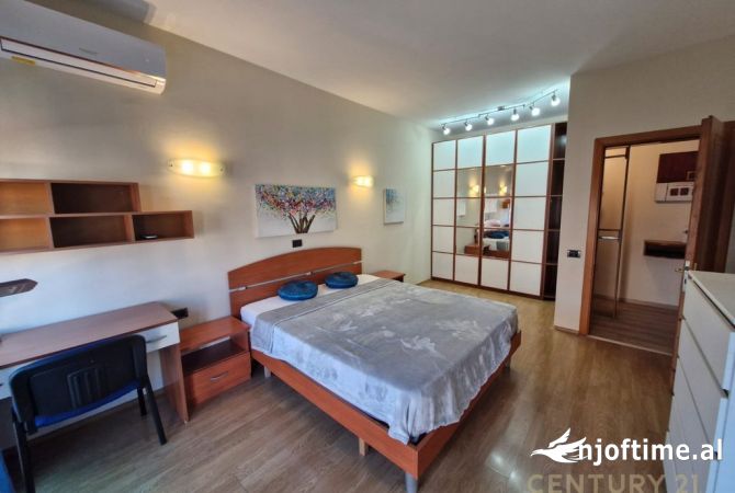 Shtepi me qera Apartament ne Tirane, 1+1, Mobilimi E mobiluar, Pagesa 750  Euro.