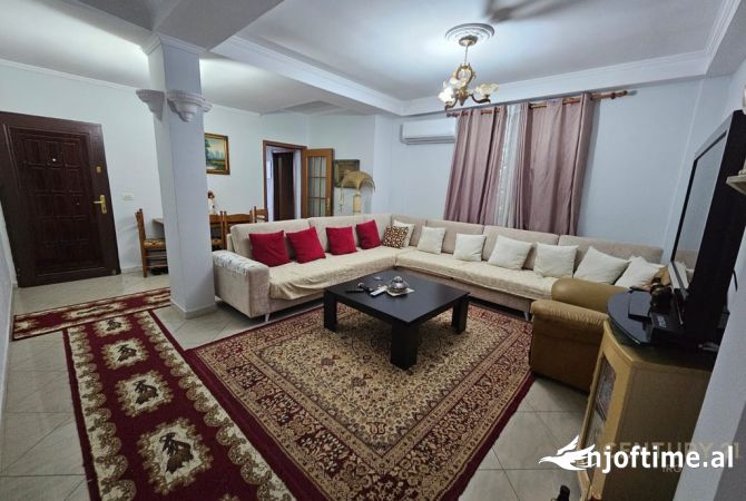 Shtepi ne shitje 2+1 ne Tirane - 215,000 Euro