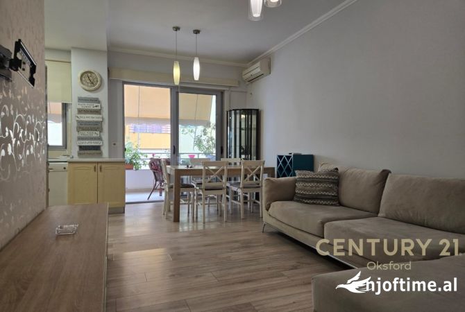 Shtepi me qera 2+1 ne Tirane - 750 Euro